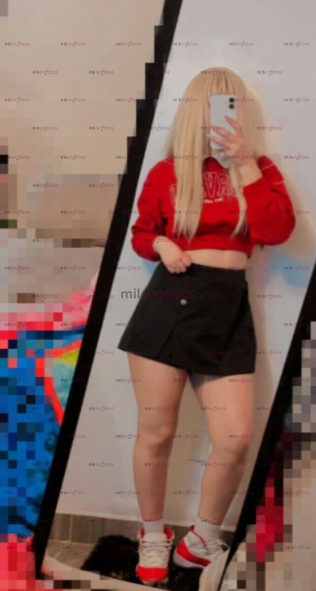 FOTOS DE LA PERRITA DEL MOMENTO EN BUSCA DE LECHE CALIENTE PAPITO