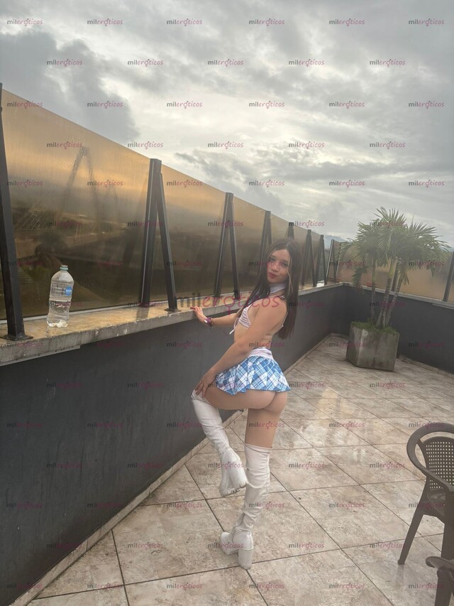 FOTOS DE POLLITA 20 AÑITOS LA MÁS BELLA Y FEMENINA TODA UNA BEBE