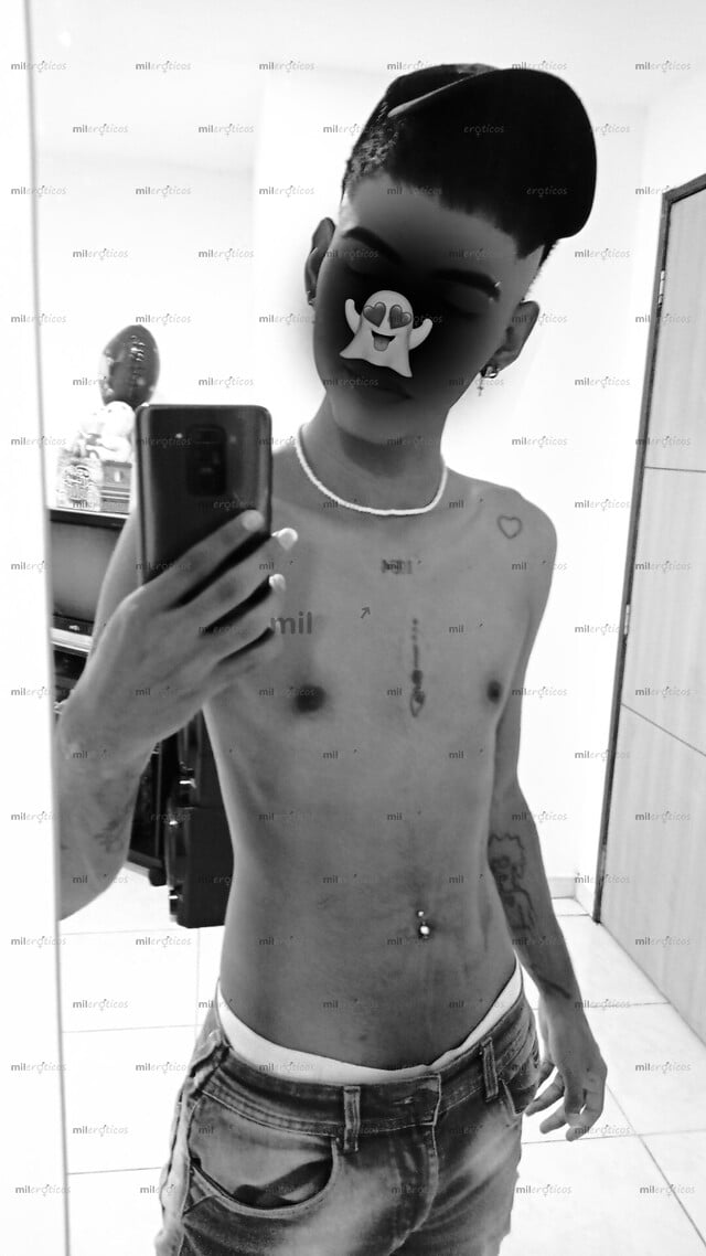 FOTOS DE MAICOL JOVEN DE PASO DISPONIBLE Y DISPUESTO A CUMPLIR TUS FANTASÍAS SEXUALES