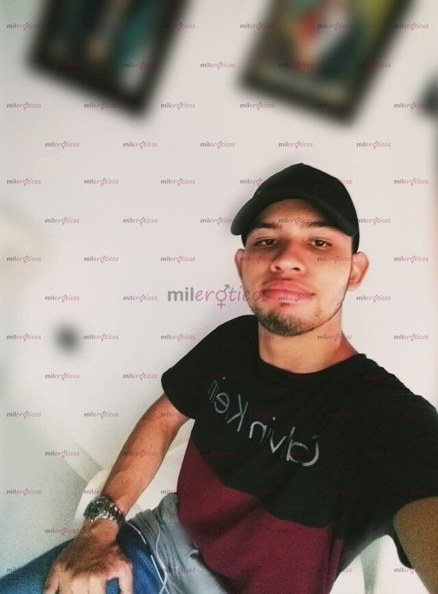 FOTOS DE HOMBRE JOVENCITO, CARGADO DE MUCHA ENERGÍA
