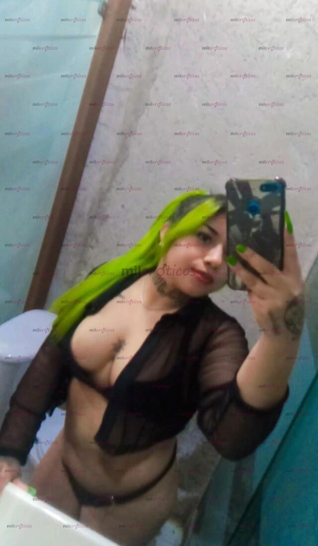 FOTOS DE SEXY MAMÁ CON GANAS DE COGER HOMBRES DELGADOS LIMPIOS Y ALINEADOS.