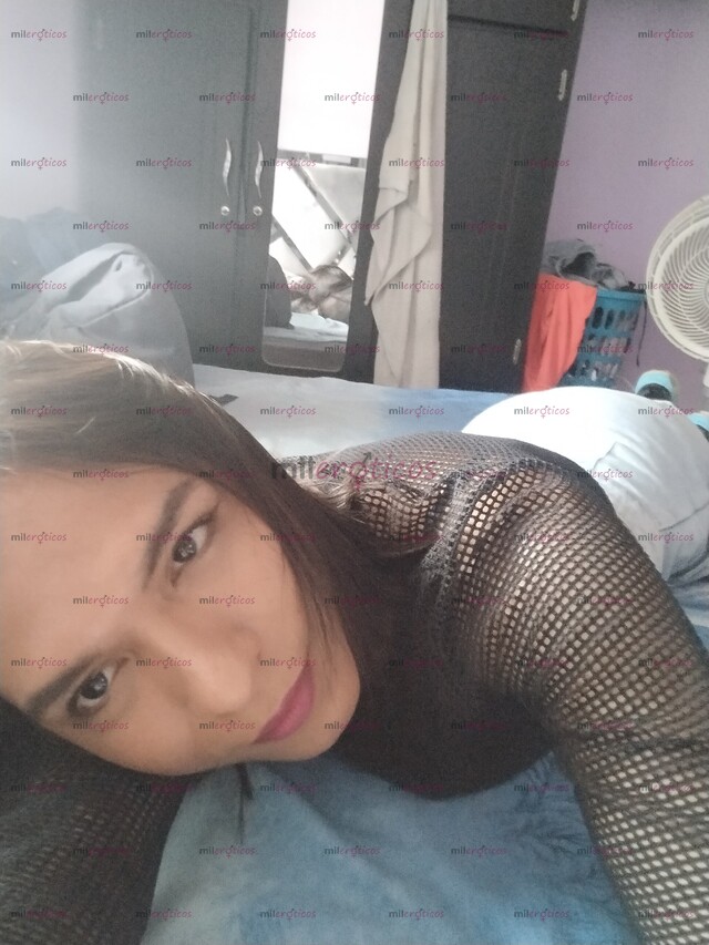 FOTOS DE TRANS CON BUENA POLLA Y SEXOSA JOVEN COMPLACIENTE