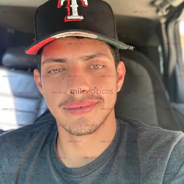 FOTOS DE CHICO. GUAPO LLENO DE LECHE DE 24 AÑOS DISPUESTO A DARTE PLACER