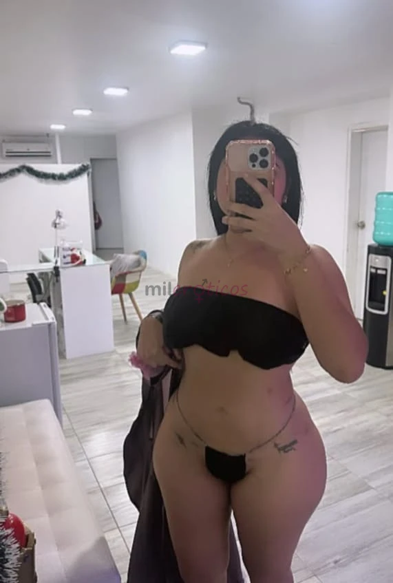 Amigos y amigas vengo llegando a esta hermosa ciudad a ofrecerles mi compania tambien les tengo contenidos virtuales como pack de fotos y videos y vid...