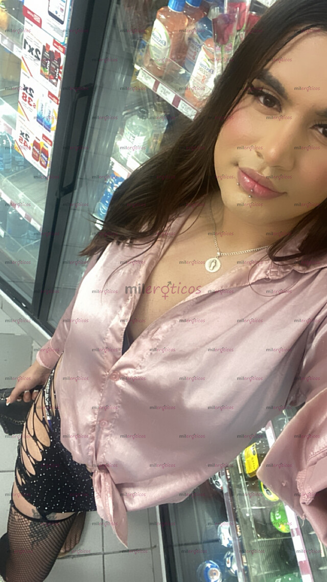 FOTOS DE SOY DANIELA , BUENA ONDA Y SUMISA PAPI PREGUNTA Y TE RESPONDO AMOR