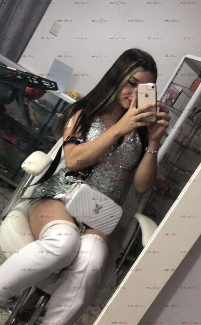 FOTOS DE POLLITA MONITA BAJITA BLANQUITA FEMENINA