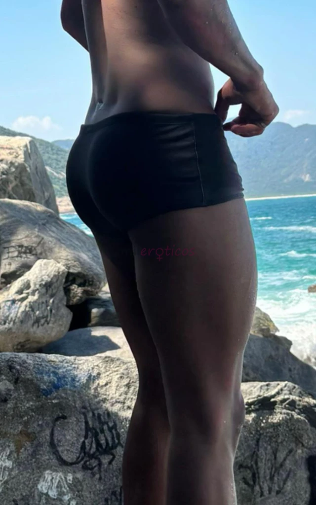 Sexo com massagem relaxante casados que curtem uma putaria massa pra gozar gostoso atendo em hotel motel e minha casa tenho varios horarios massa novo...