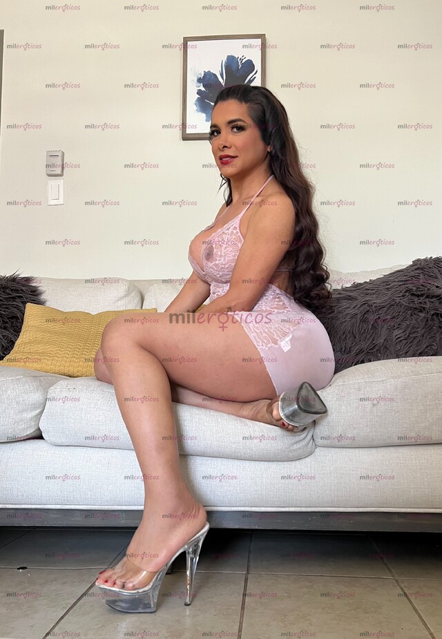 FOTOS DE LA MÁS CACHONDA QUE PODRÁS TENER EN TU CAMA