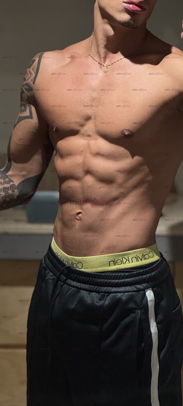 FOTOS DE COLOMBIANO 25 AÑOS VERGON ALTO 180 CM DISPONIBLE EN TU CUIDAD.