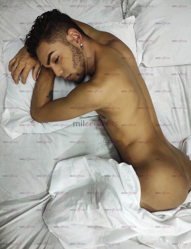FOTOS DE 19 CM BIEN DUROS PARA TI, FLACO FULL MORBOSO Y CALIENTE PARA TI