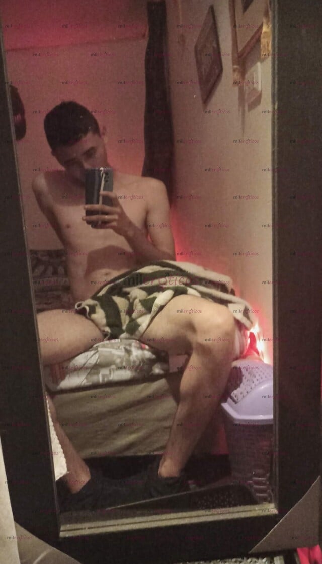 FOTOS DE JOVEN DISCRETO CERO PLUMAS, CALIENTE COLOMBIANO, FULL MORBOSO PARA TI