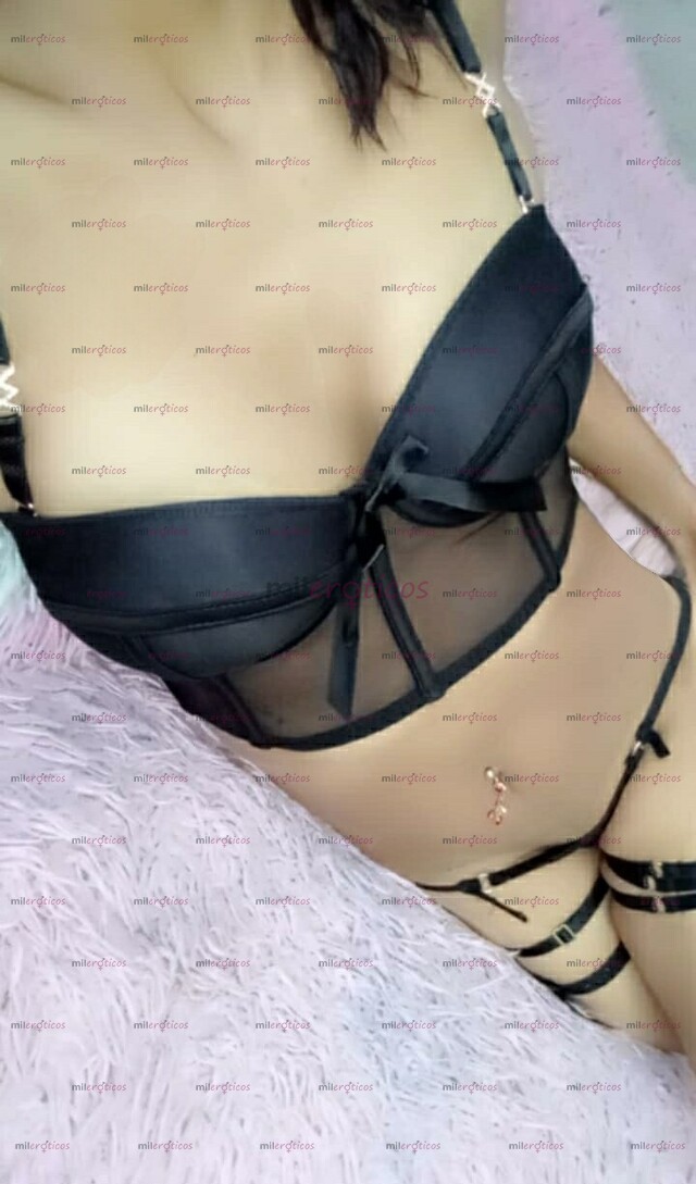 FOTOS DE 18 AÑOS FLAKITA APRETADA, MULTIORGASMICA DISPONIBLE EN CDMX