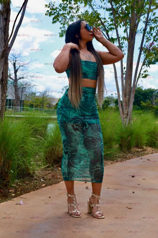 FOTOS DE HOLA, SOY LA HERMOSA Y CANDENTE CLOU, HAGO DE TODO Y LO HAGO RICO.