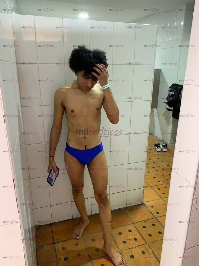 FOTOS DE POLLITO TRAVIESO, DISPONIBLE PARA CUMPLIR TODAS SUS FANTASÍAS