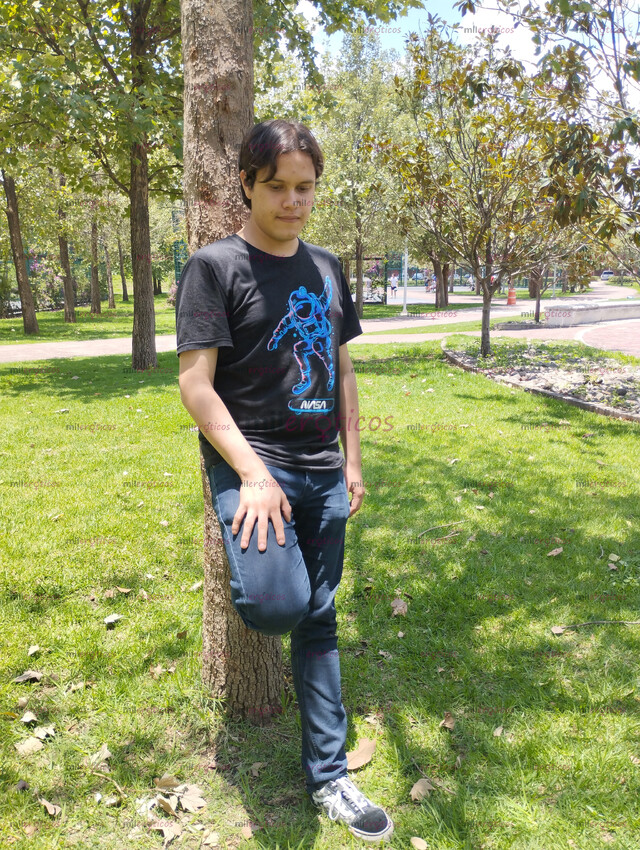 FOTOS DE INTER PASIVO 22 AÑOS UNIVERSITARIO FANTASIAS