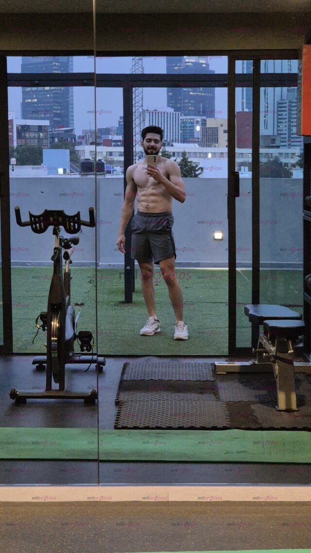 FOTOS DE BISEX VARONIL FITNESS DE BUEN CULO Y VERGA