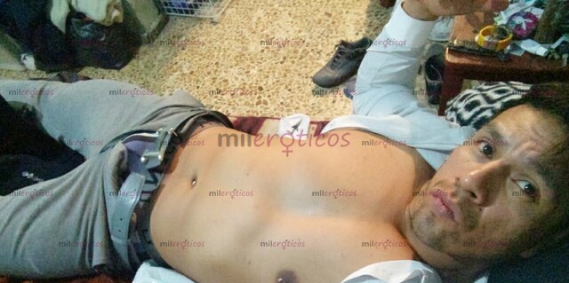 FOTOS DE CHICO COLOMBIANO CON UNA RICA HERRAMIENTA PARA COMPLACER BELLAS MUJERES LLAMAME