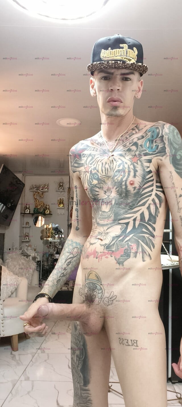 FOTOS DE FLACO VERGON ACTIVO MORBOSO FETICHERO TATUADO