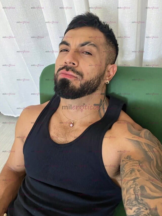 FOTOS DE MASAJISTA ACTIVO MACHO CALIENTE Y DOMINANTE