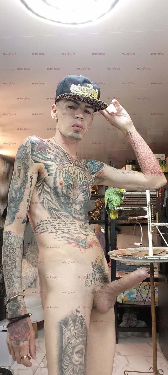 FOTOS DE FLACO VERGON ACTIVO MORBOSO FETICHERO TATUADO