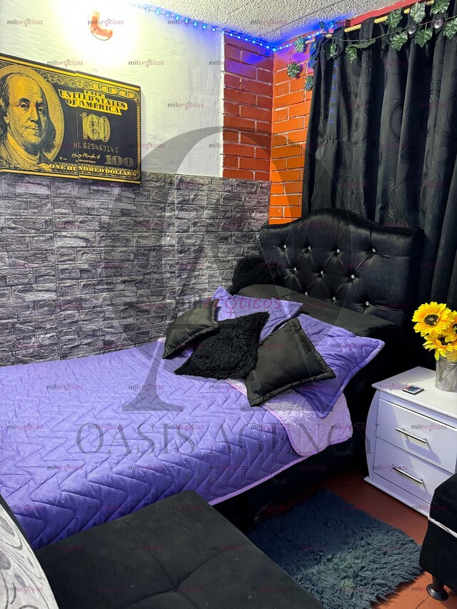 FOTOS DE SE SOLICITA MODELOS, CIUDAD BOGOTÁ, HOSPEDAJE Y GANANCIAS GARANTIZADAS