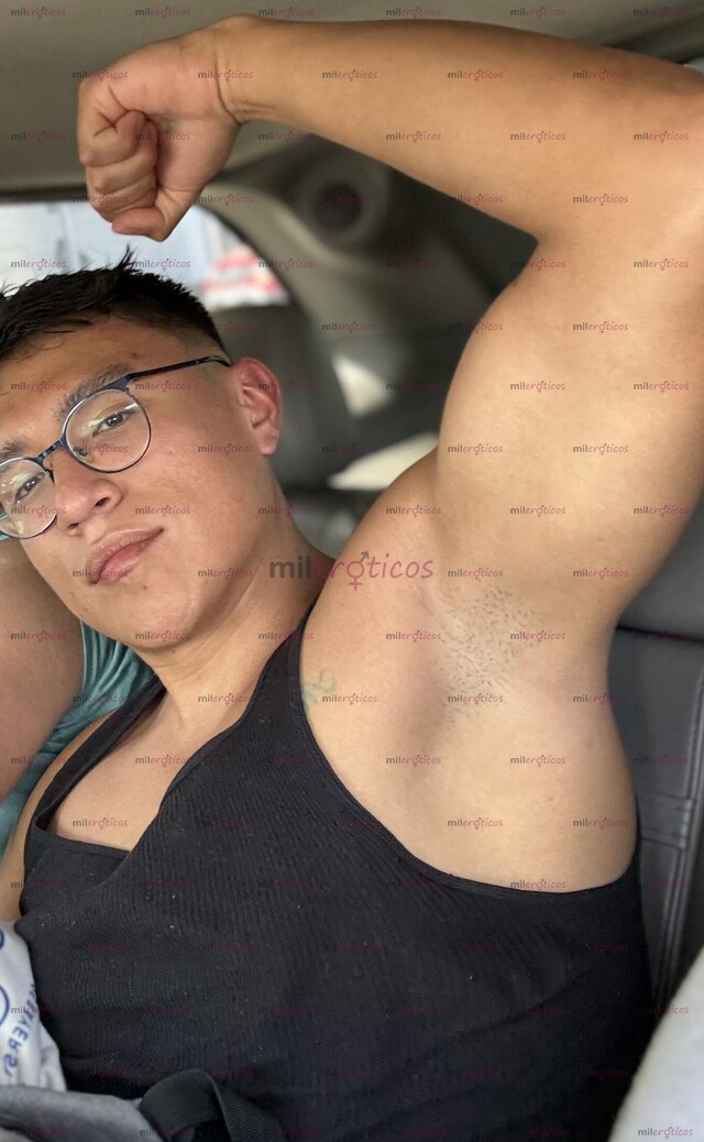 FOTOS DE CULO Y VERGA DE JOVEN ESTUDIANTE UNIVERSITARIO MORBOSO PARA USAR CUANDO GUSTES