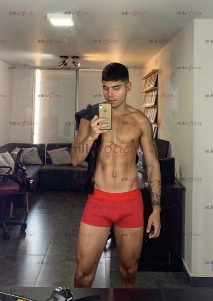 FOTOS DE JOVEN PINTA VERGON GRUESO 22CM ACTIVO DISPONIBLE EN TU CIUDAD SOLO SOLVENTES