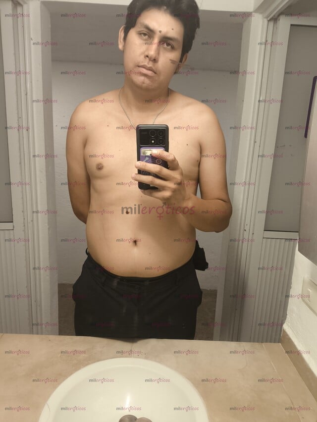 FOTOS DE GRAN HOMBRE VARONIL ADICTO AL SEXO VERGA GORDA DE 20CM