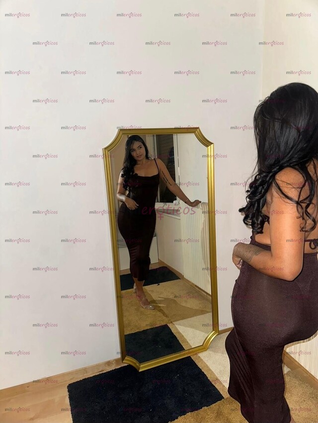 FOTOS DE KARINA PAISA CARIÑOSA Y ARDIENTE DELGADA Y COMPLACIENTE