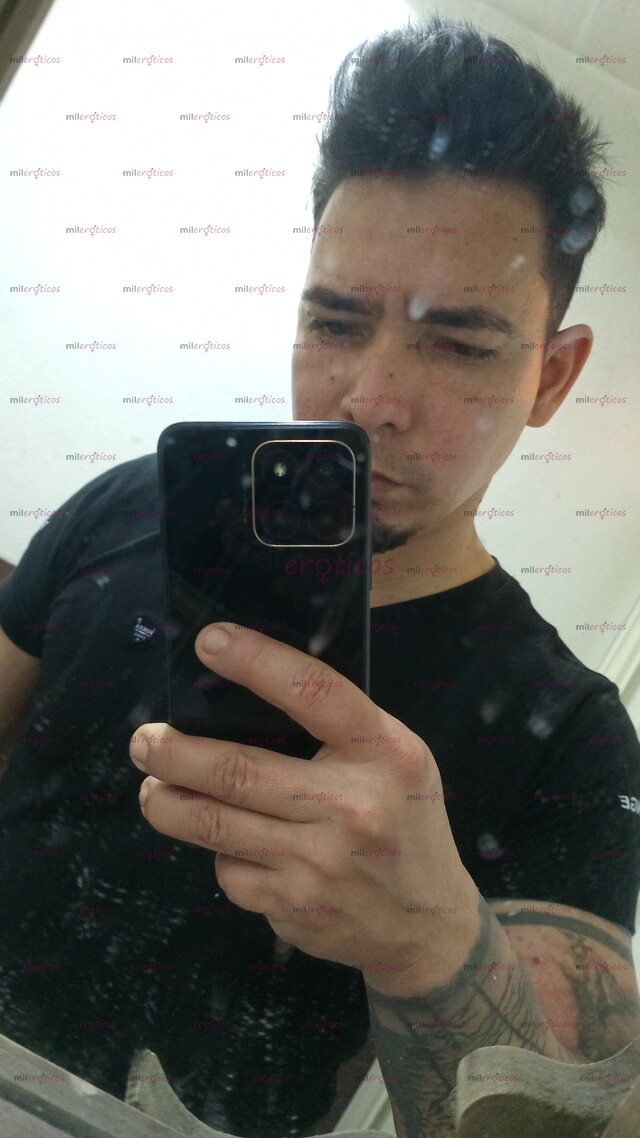 FOTOS DE EXTRANJERO, COMPLACIENTE. LISTO PARA HACERTE PASAR UN AGRADABLE RATO.