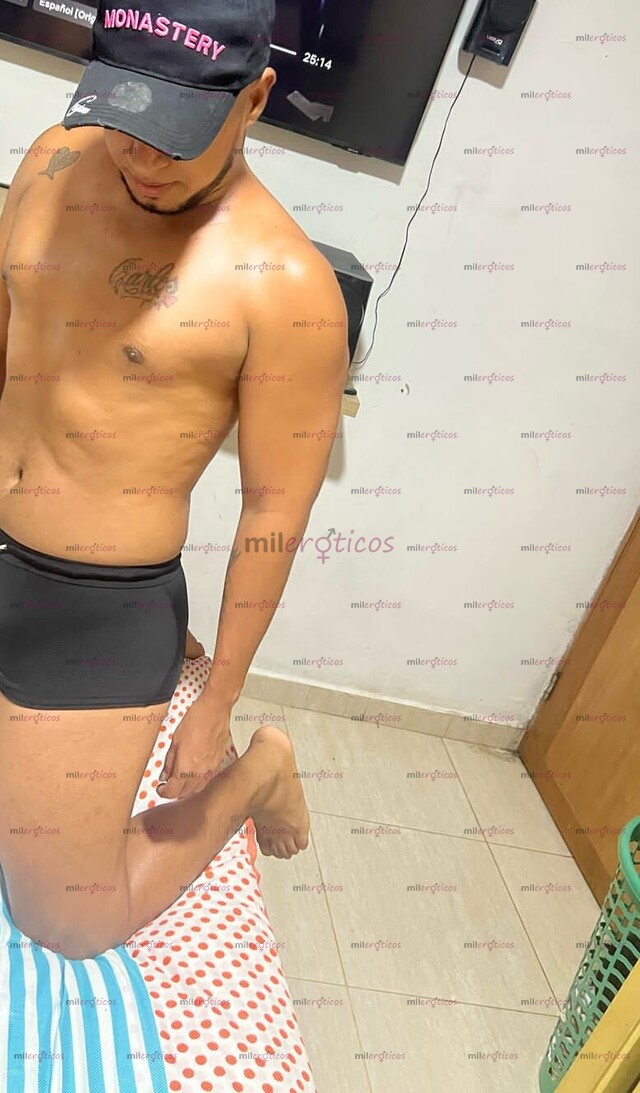 FOTOS DE MORENAZO CALIENTE ADICTO AL SEXO VIRTUAL LECHERO