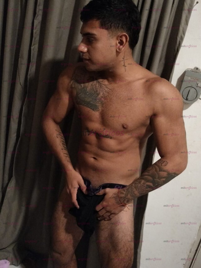 FOTOS DE EXTRANJERO DE LUJO VERGON CHICO CALIENTE SOLO PARA SOLVENTES 100%ACTIVO