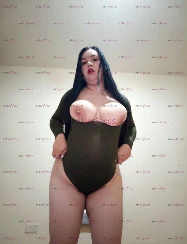 FOTOS DE SOY NATHY UNA PUTITA CALIENTE CON GANAS DE SACARTE TODA ESA LECHITA PAPI