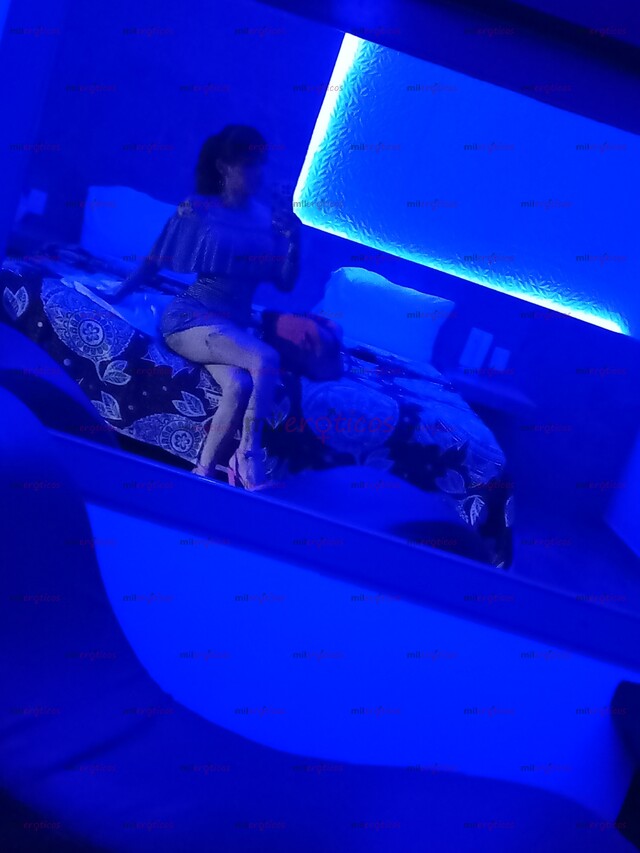 FOTOS DE TU LINDA FLAQUITA TATUADA Y COMPLACIENTE