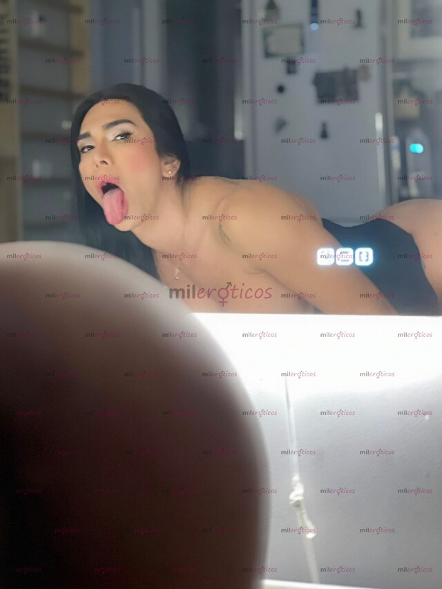 FOTOS DE KRISTALL TETONA CULONA Y TRAVIESA KRISTALL