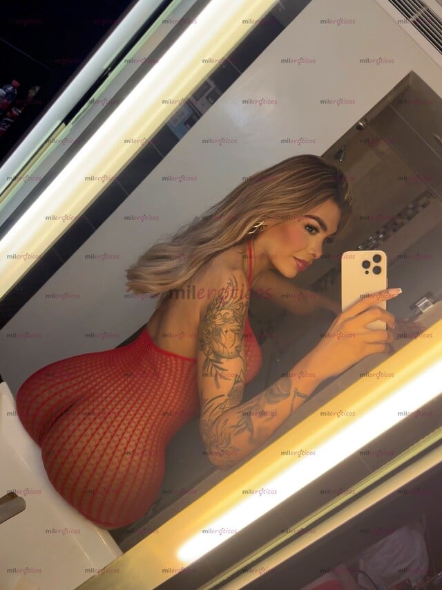 FOTOS DE DOLL!! TETONA DE CINTURA PEQUEÑA , CULO GRANDE Y PIEL HERMOSA SÚPER MORBOSA