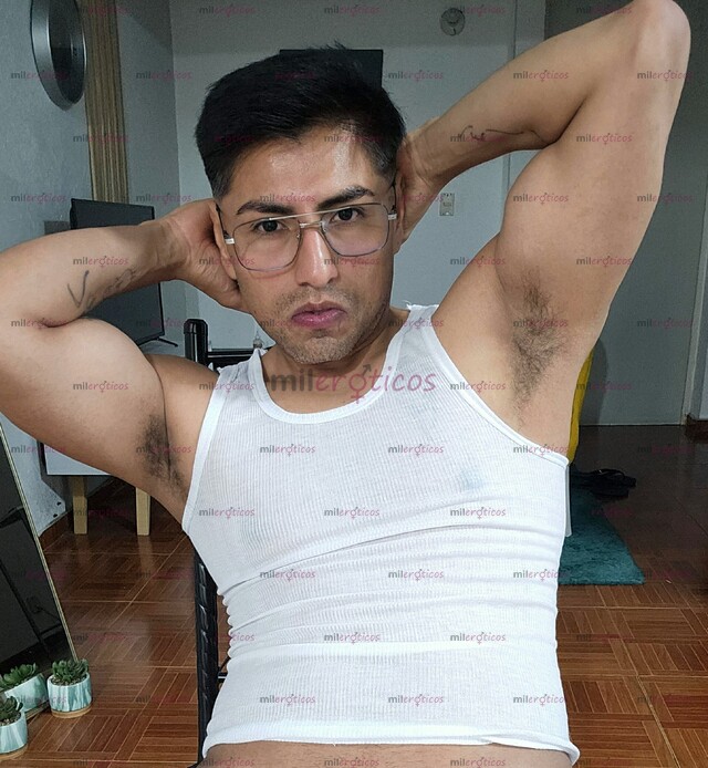 FOTOS DE FABIAN, ATRACTIVO Y MUY CALIENTE PARA COMPLACERTE