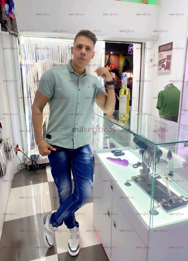 FOTOS DE I AM YOUR IDEAL BOY THAT YOU ARE LOOKING FOR WITH 23 CM 1.81CM TALL GOOD PRESENC