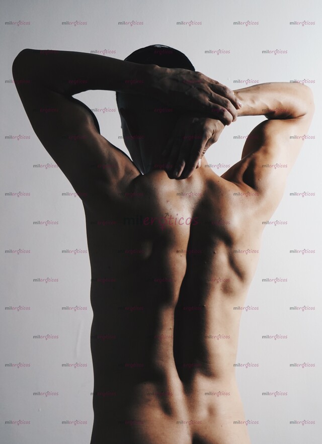 FOTOS DE EL MEJOR ESCORT DE LUJO CON EXCLUSIVIDAD Y DISCRECIÓN