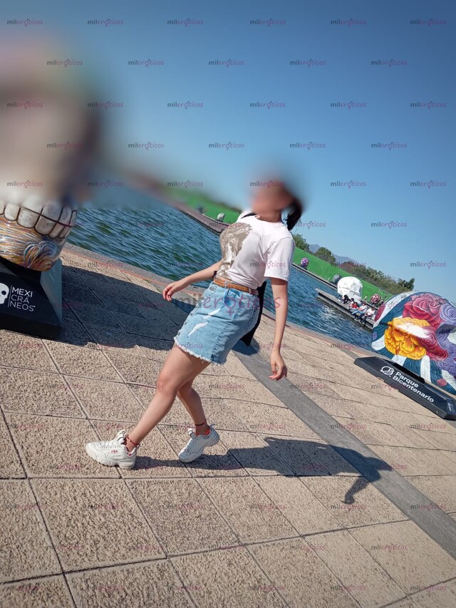 FOTOS DE IZ APRETADITA APASIONADA UNIVERSITARIA, MUY LISTA PARA TI BEBE