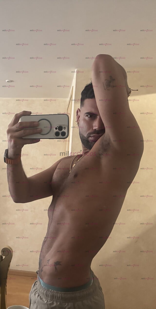 FOTOS DE ACT DOMINANTE VELLUDO DISPONIBLE EN TU CIUDAD. POCOS DÍAS