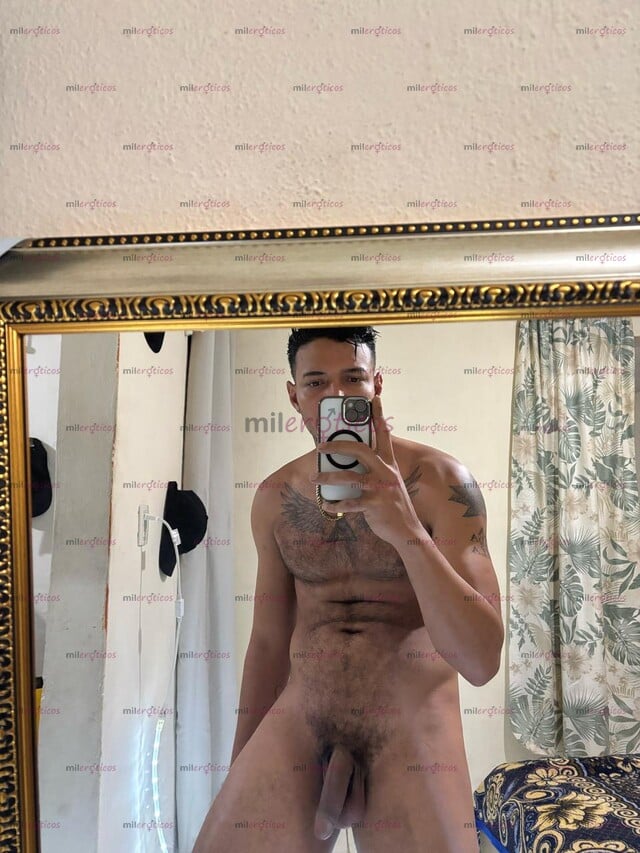 FOTOS DE VENEZOLANO HOT XXL CARIBEÑO VERGÓN, 21CM DE DOTACIÓN REALES PARA TI.