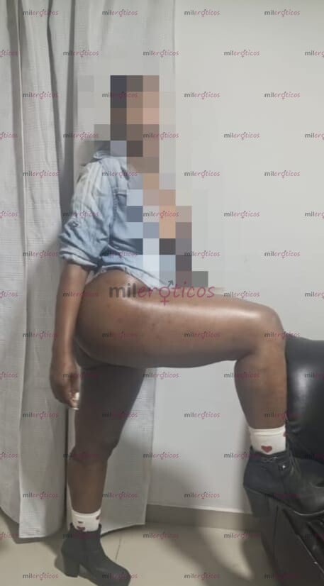 FOTOS DE UN RICO CHOCOLATITO DISPUESTA HACERLOS PASAR UN BUEN RATO AGRADABLE Y DISFRUTEMO