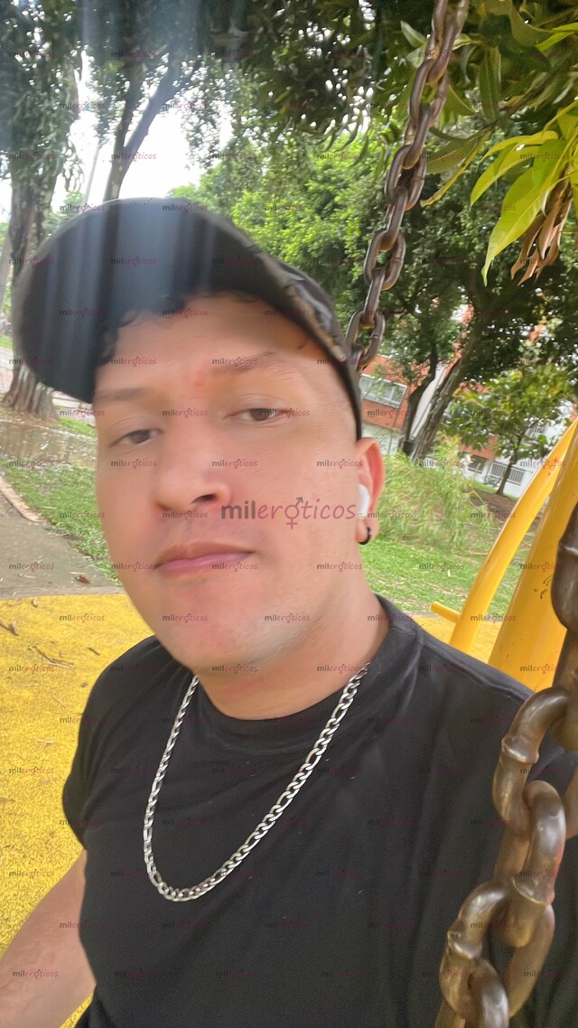 FOTOS DE BISEXUAL VERGON 19CM AL SUR DE CALI DISPONIBLE CON SITIO