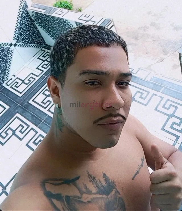 Macho presenca arrombador pombao pesado com localsobre mimsou moreno macho da pomba grande grossa com local afim de fazer vc feliz com umas pombada be...
