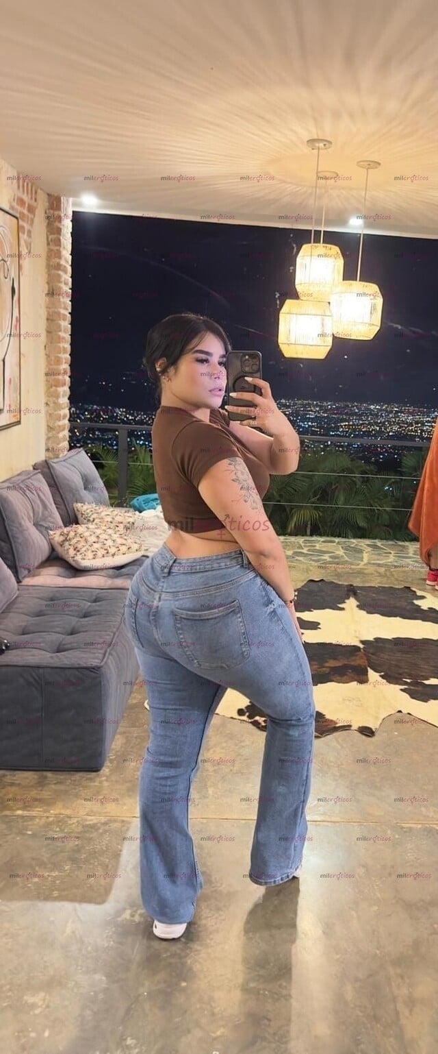 FOTOS DE PELINEGRA ELEGANTE Y SEXY TODO LO QUE ESTABAS BUSCANDO