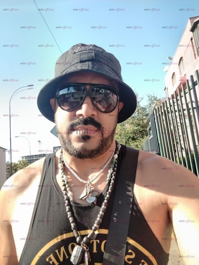 FOTOS DE MASAJISTA EROTICO INTERNACIONAL CON AMPLIA IMAGINACION Y MAS.