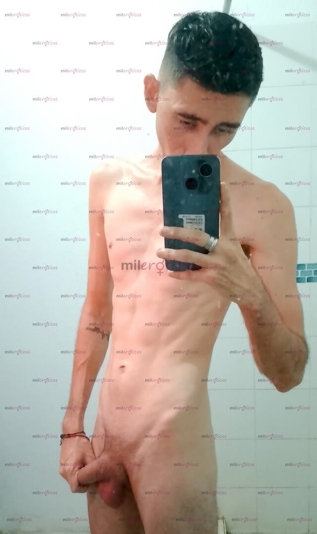 FOTOS DE JOVEN DISCRETO CERO PLUMAS, CALIENTE COLOMBIANO, FULL MORBOSO PARA TI