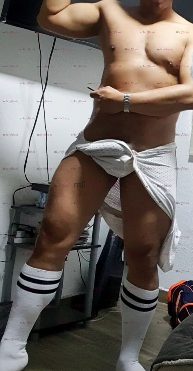 FOTOS DE CHICO COLOMBIANO CON UNA HERRAMIENTA MUY RICA PARA HACERTE DISFRUTAR
