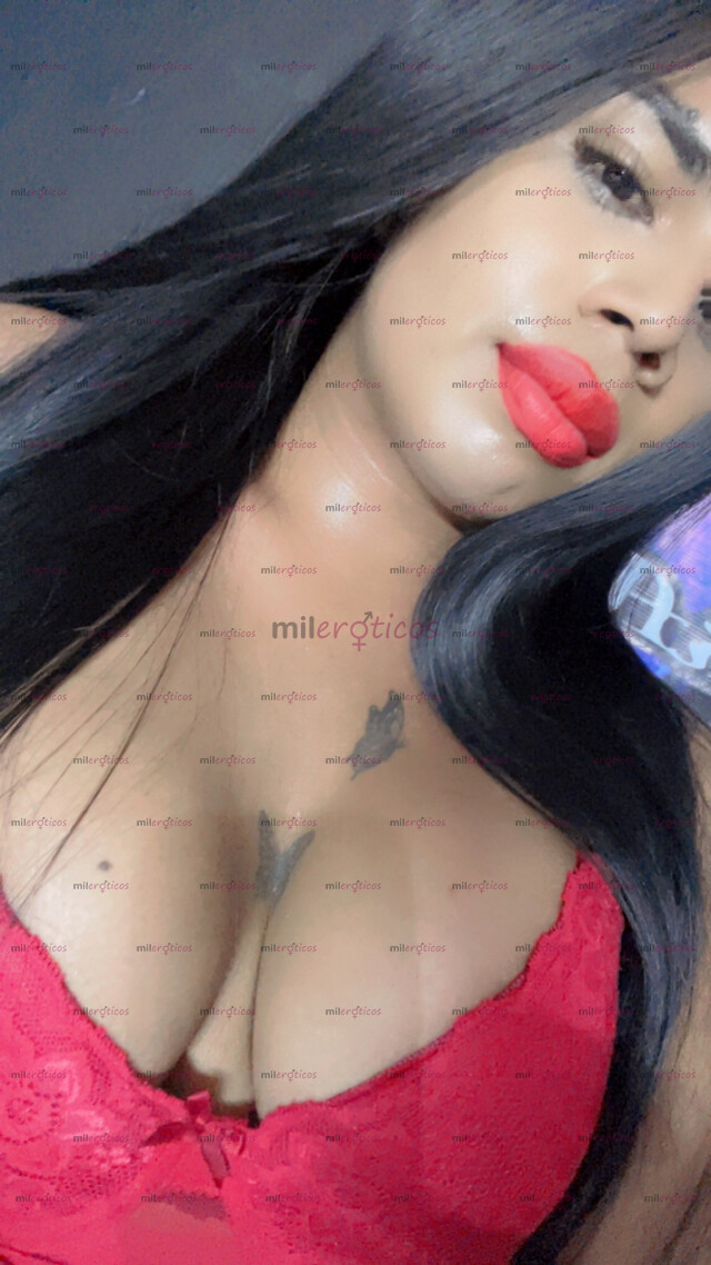 FOTOS DE VEN Y DISFRUTA DE MI CULOTE PAPI! TE VA A ENCANTAR COMO REBOTARÁ EN TU VERGA